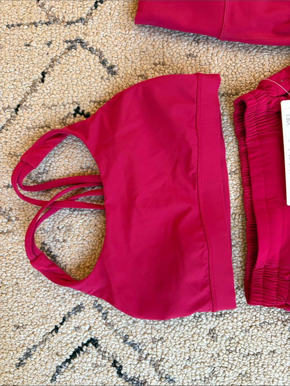 Lululemon set 6/4 - Picture 3 of 8